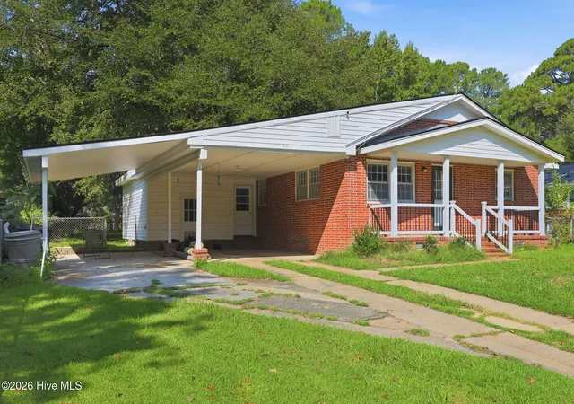 Photo 3 of Single family home for sale at 103 Arthur Ct, Jacksonville, NC 28546 | MLS# 100597920 | Listing updated on 2026-09-15