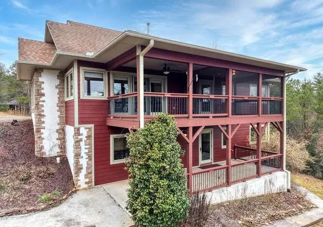 Photo 1 of Single family home for sale at 99 Old Possum Way, Murphy, NC 28906 | MLS# 98525824 | Listing updated on 2026-08-18