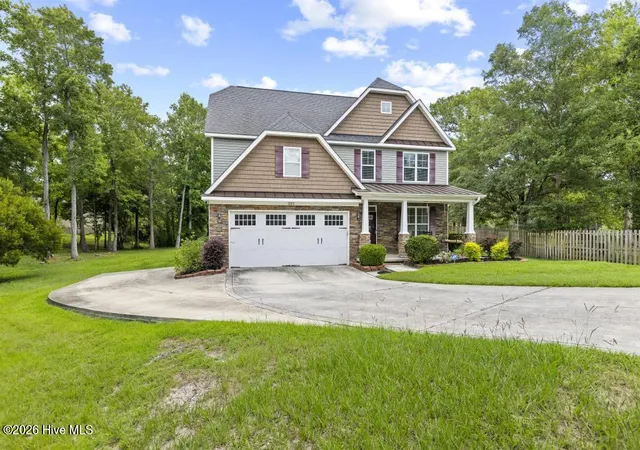 Photo 3 of Single family home for sale at 201 Old Millstone Ct, Sneads Ferry, NC 28460 | MLS# 100596271 | Listing updated on 2026-09-05