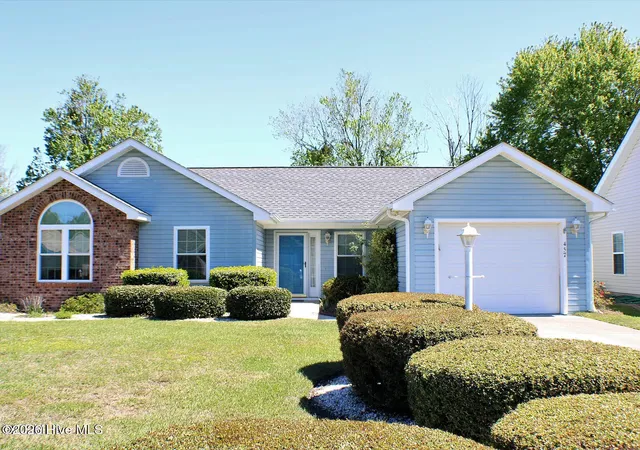 Photo 1 of Single family home for sale at 457 Hampton St, Calabash, NC 28467 | MLS# 100568727 | Listing updated on 2026-08-27
