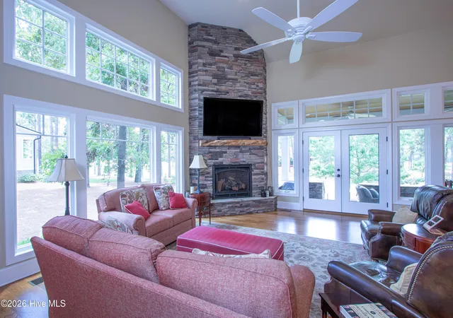 Photo 4 of Single family home for sale at 12 Fortrose Cir, Pinehurst, NC 28374 | MLS# 100592190 | Listing updated on 2026-10-16