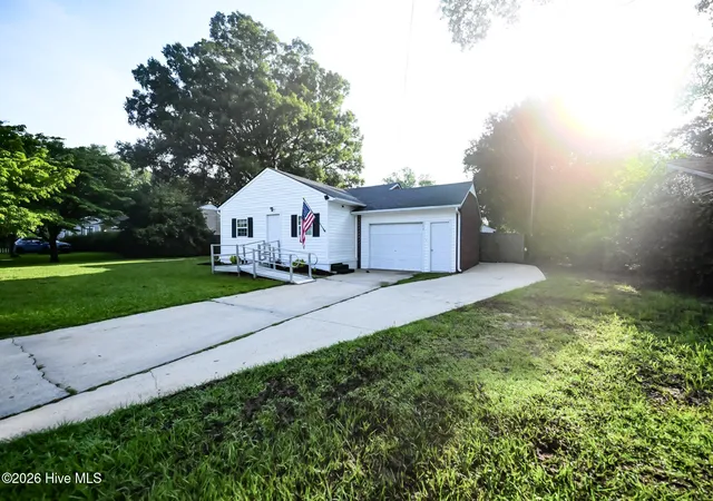 Photo 2 of Single family home for sale at 704 Henderson Dr, Jacksonville, NC 28540 | MLS# 100597886 | Listing updated on 2026-10-17