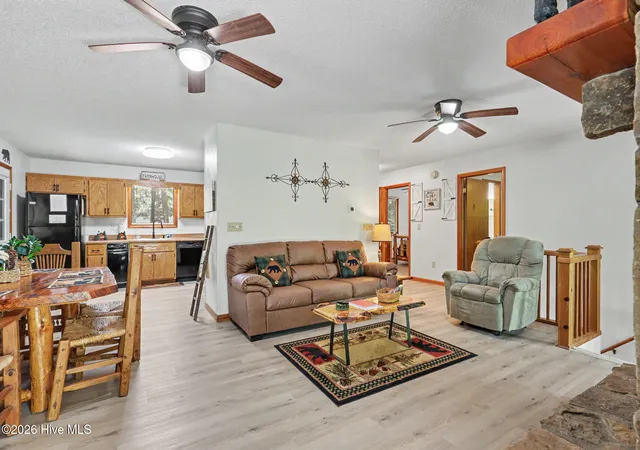 Photo 4 of Single family home for sale at 1105 Old Evans Rd, Murphy, NC 28906 | MLS# 100597596 | Listing updated on 2026-09-15
