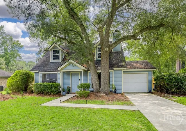 Photo 3 of Single family home for sale at 7 Bitterroot Ln, Savannah, GA 31419 | MLS# SA361812 | Listing updated on 2026-10-09