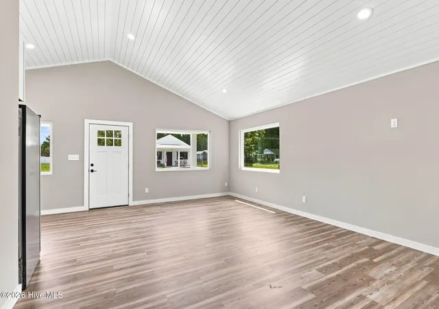 Listing Photo 4 - Condo for sale in building located at 171 Long Pond Loop, Swansboro, NC 28584