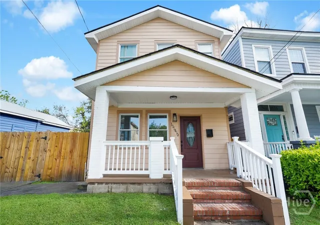 Photo 1 of Single family home for sale at 1114 1/2 E Bolton St, Savannah, GA 31404 | MLS# SA363358 | Listing updated on 2026-08-28