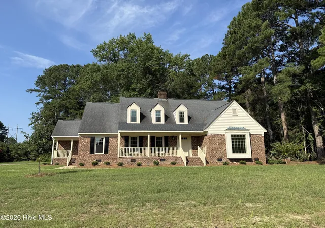 Photo 2 of Single family home for sale at 2207 Greenwich Ln Nw, Wilson, NC 27896 | MLS# 100595924 | Listing updated on 2026-08-26