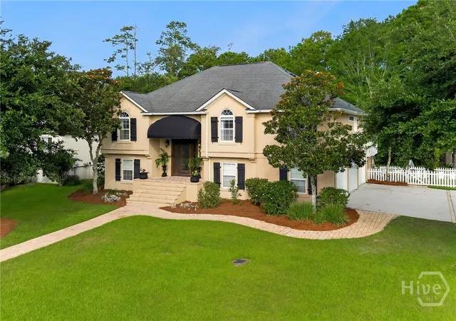 Photo 1 of Single family home for sale at 109 Briarberry Blf Dr, Savannah, GA 31406 | MLS# SA362553 | Listing updated on 2026-08-30