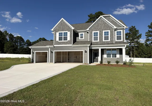 Photo 1 of Single family home for sale at 913 Peckham Lp, Aberdeen, NC 28315 | MLS# 100574612 | Listing updated on 2026-09-12