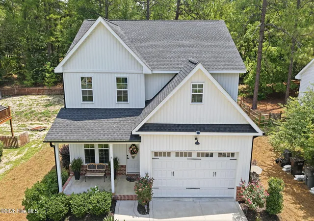 Photo 2 of Single family home for sale at 8 Asheville Way, Pinehurst, NC 28374 | MLS# 100593044 | Listing updated on 2026-08-31