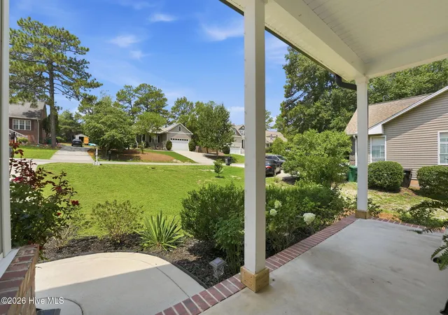 Photo 5 of Single family home for sale at 8 Asheville Way, Pinehurst, NC 28374 | MLS# 100593044 | Listing updated on 2026-08-31