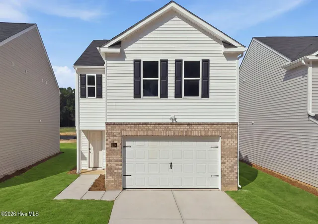 Photo 1 of Single family home for sale at 2104 Montalvan Dr, Greenville, NC 27834 | MLS# 100582114 | Listing updated on 2026-09-14