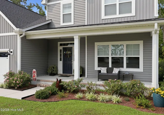 Photo 3 of Single family home for sale at 2200 Three Oaks Dr, Greenville, NC 27858 | MLS# 100589777 | Listing updated on 2026-08-19
