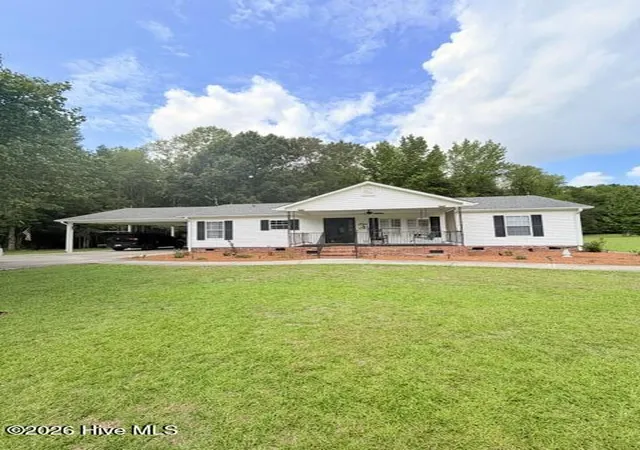 Photo 2 of Single family home for sale at 1101 Old Northeast Rd, Hallsboro, NC 28442 | MLS# 100597980 | Listing updated on 2026-09-18