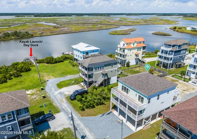 Photo 3 of Single family home for sale at 1518 Wahoo St, N Topsail Beach, NC 28460 | MLS# 100490288 | Listing updated on 2026-09-13