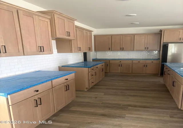 Photo 2 of Single family home for sale at 853 Southerland Peak Dr, Raeford, NC 28376 | MLS# 100554210 | Listing updated on 2026-08-18