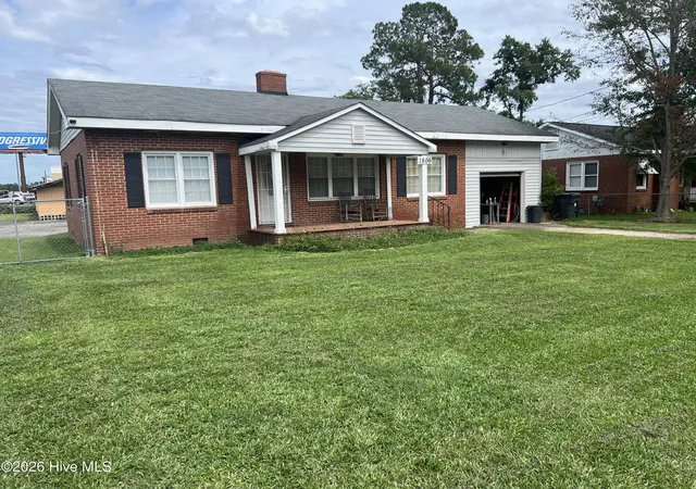 Photo 3 of Townhouse for sale at 1806 Wilkinson Cir, Augusta, GA 30904 | MLS# 100589186 | Listing updated on 2026-08-19