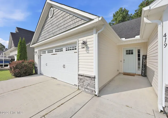 Photo 2 of Single family home for sale at 419 Patriots Point Ln, Swansboro, NC 28584 | MLS# 100597790 | Listing updated on 2026-09-20