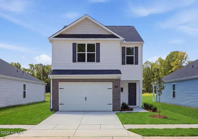 Photo 3 of Single family home for sale at 2116 Montalvan Dr, Greenville, NC 27834 | MLS# 100573428 | Listing updated on 2026-09-15