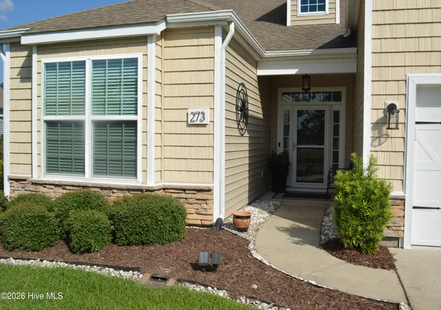 Photo 4 of Single family home for sale at 273 Cable Lake Cir, Carolina Shores, NC 28467 | MLS# 100557894 | Listing updated on 2026-09-04