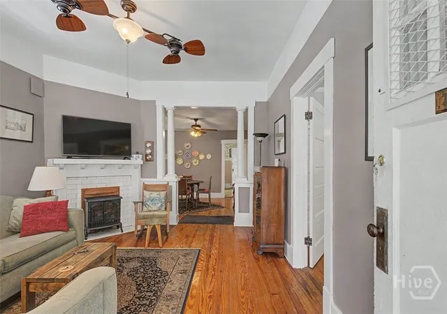 Photo 2 of Single family home for sale at 804 E 36th Street, Savannah, GA 31401 | MLS# SA363109 | Listing updated on 2026-09-05