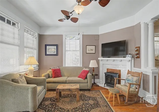 Photo 2 of Single family home for sale at 804 E 36th Street, Savannah, GA 31401 | MLS# SA363109 | Listing updated on 2026-09-05