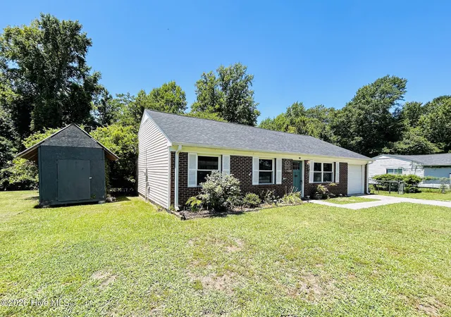 Photo 3 of Single family home for sale at 508 Thyme Ct, Jacksonville, NC 28540 | MLS# 100589628 | Listing updated on 2026-09-18