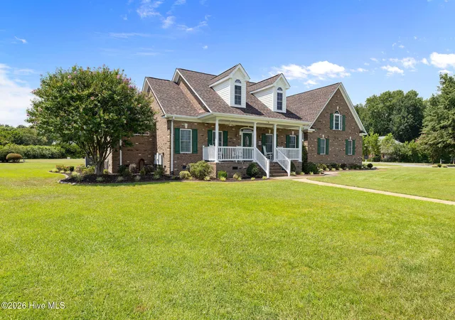 Photo 4 of Single family home for sale at 1101 Lamp Lighter Cir, Goldsboro, NC 27534 | MLS# 100598507 | Listing updated on 2026-09-20