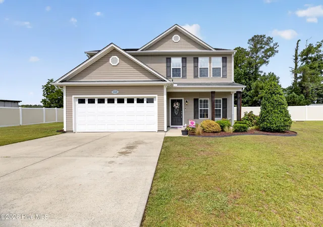 Photo 3 of Single family home for sale at 1049 Jade Ln, Winterville, NC 28590 | MLS# 100591105 | Listing updated on 2026-09-12