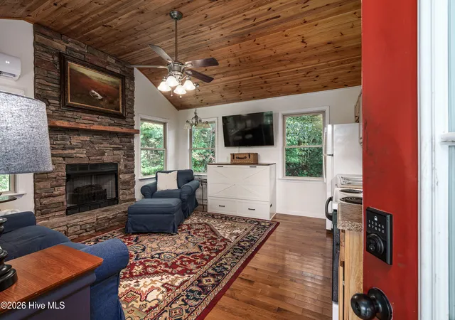 Photo 3 of Single family home for sale at 643 Zekes Trl, Marble, NC 28905 | MLS# 100597867 | Listing updated on 2026-09-03