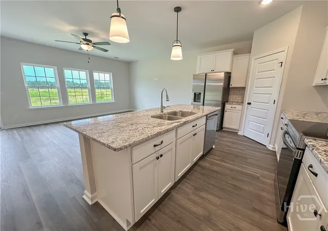 Photo 4 of Single family home for sale at 132 Pitchline Dr, Hinesville, GA 31313 | MLS# SA356193 | Listing updated on 2026-09-02