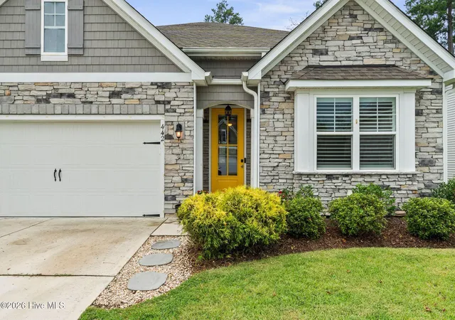 Photo 4 of Single family home for sale at 442 Esthwaite Dr SE, Leland, NC 28451 | MLS# 100593920 | Listing updated on 2026-09-11
