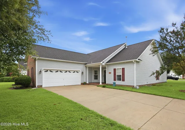 Photo 2 of Single family home for sale at 101 Belwood Ct, Jacksonville, NC 28540 | MLS# 100594588 | Listing updated on 2026-10-01