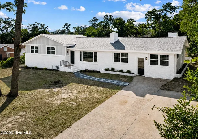 Photo 1 of Single family home for sale at 1828 Courtney Dr, North Augusta, SC 29841 | MLS# 100587338 | Listing updated on 2026-08-24