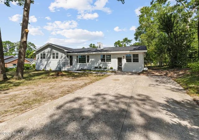 Photo 4 of Single family home for sale at 1828 Courtney Dr, North Augusta, SC 29841 | MLS# 100587338 | Listing updated on 2026-09-15