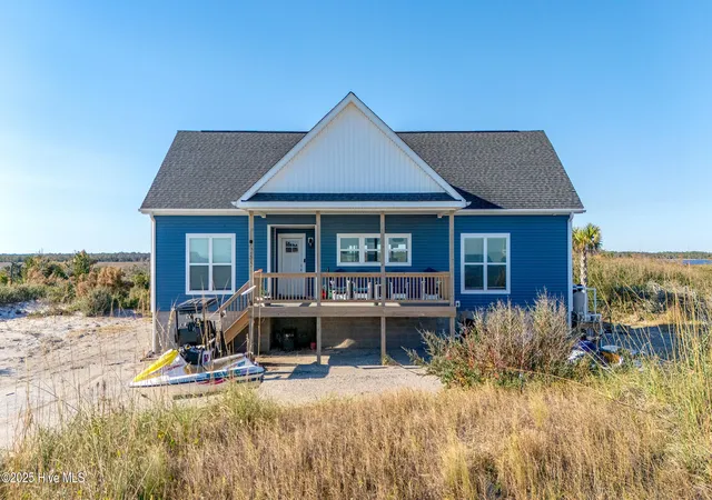 Single family home for sale at 285 Soundview Dr, Cedar Island, NC 28520 | MLS# 100598796
