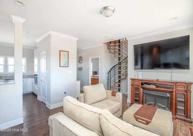Photo 2 of Single family home for sale at 285 Soundview Dr, Cedar Island, NC 28520 | MLS# 100598796 | Listing updated on 2026-08-25