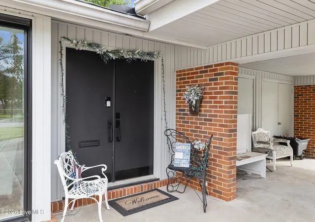 Photo 3 of Single family home for sale at 713 Brooks Dr, North Augusta, SC 29841 | MLS# 100591934 | Listing updated on 2026-09-14