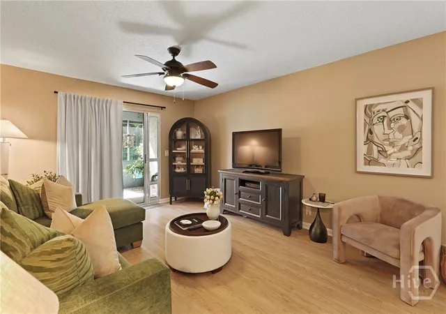 Photo 3 of Condo for sale at 102 Shoals Dr, Savannah, GA 31410 | MLS# SA359897 | Listing updated on 2026-08-23