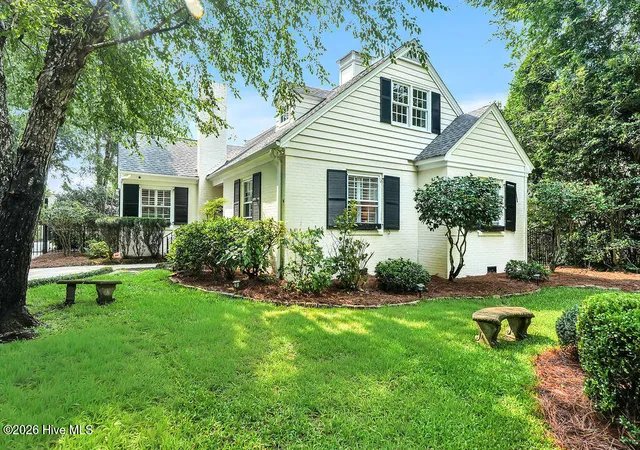 Photo 1 of Single family home for sale at 1413 Hawthorne Rd, Wilmington, NC 28403 | MLS# 100592073 | Listing updated on 2026-09-18