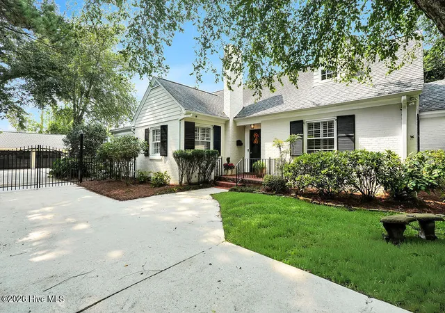 Photo 2 of Single family home for sale at 1413 Hawthorne Rd, Wilmington, NC 28403 | MLS# 100592073 | Listing updated on 2026-09-18