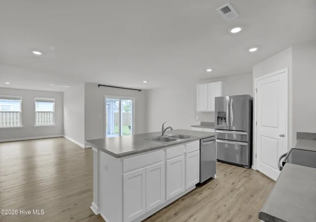 Photo 4 of Single family home for sale at 108 Cassidy Ln, Holly Ridge, NC 28445 | MLS# 100591063 | Listing updated on 2026-09-17