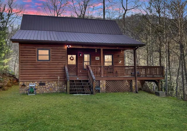 Photo 1 of Single family home for sale at 60 Porterfield Gap Rd, Robbinsville, NC 28771 | MLS# 98512951 | Listing updated on 2026-08-18