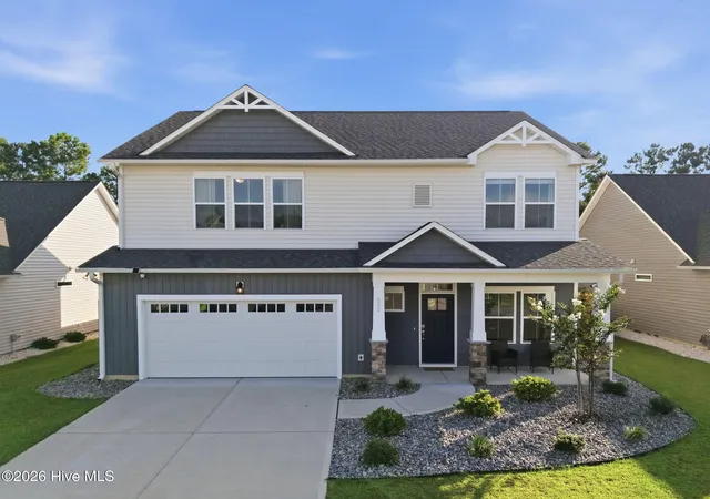 Photo 1 of Single family home for sale at 281 E Maritt St, Hampstead, NC 28443 | MLS# 100599068 | Listing updated on 2026-08-26