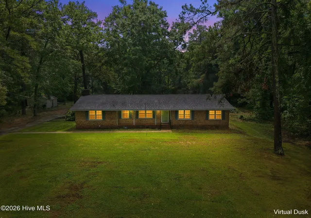 Photo 1 of Single family home for sale at 1000 Sand Ridge Rd, Hubert, NC 28539 | MLS# 100598411 | Listing updated on 2026-09-14