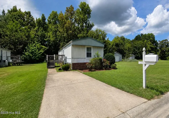 Manufactured home for sale at 5930 Hibernia Dr, Grifton, NC 28530 | MLS# 100595236