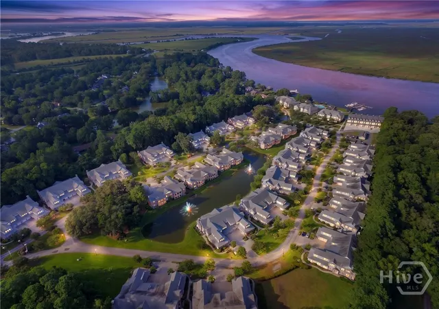 2nd image of 204 River Oaks Dr, Richmond Hill, GA 31324 | MLS# SA363105