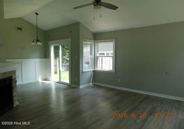 Photo 2 of Single family home for sale at 106 Mulberry Ln, Jacksonville, NC 28546 | MLS# 100597738 | Listing updated on 2026-09-15