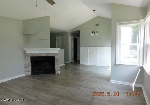 Photo 3 of Single family home for sale at 106 Mulberry Ln, Jacksonville, NC 28546 | MLS# 100597738 | Listing updated on 2026-10-02