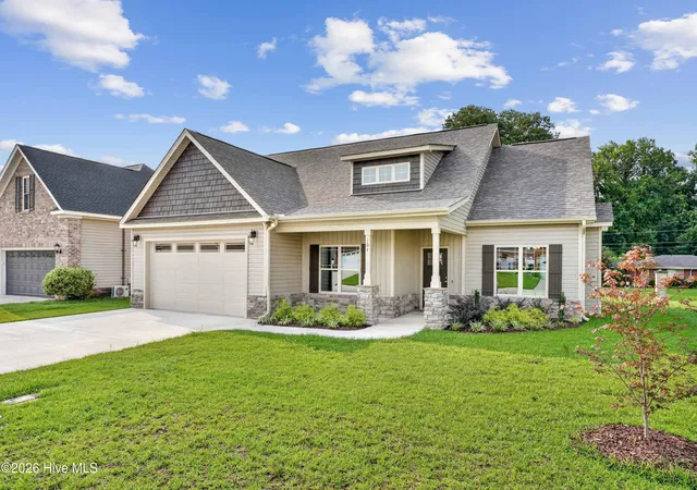 Photo 3 of Single family home for sale at 104 Kingston Cir, Goldsboro, NC 27530 | MLS# 100530718 | Listing updated on 2026-08-25